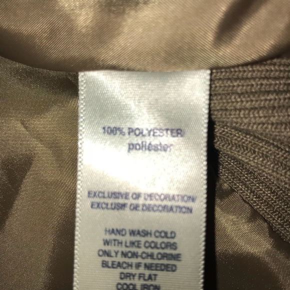 Brown and Gold Vest - Picture 7 of 7